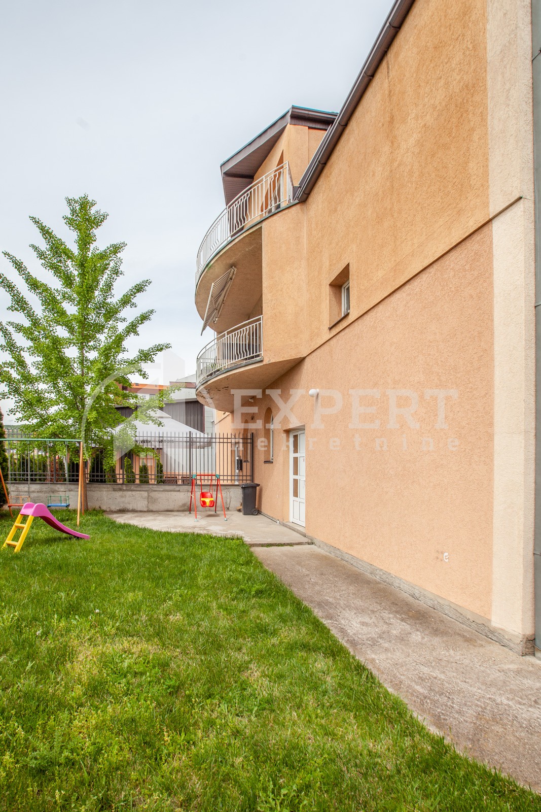 četvorosobna kuća, 410 m2, Pantelej, Somborski bulevar ID: p-08597 3