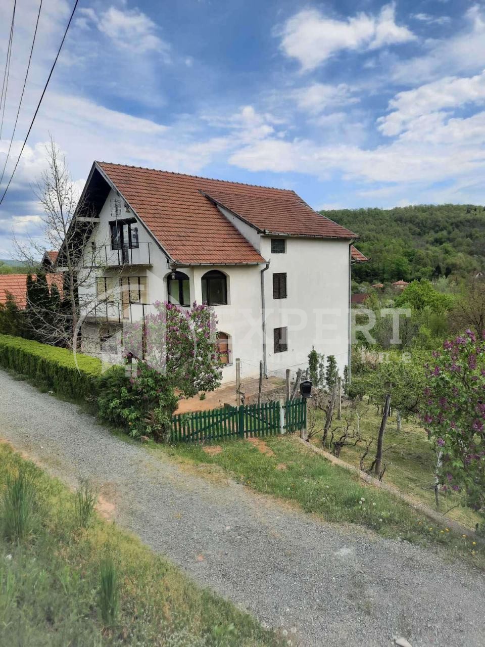 četvorosobna kuća, 432 m2, Bulevar srpskih ratnika ID: p-05656 1