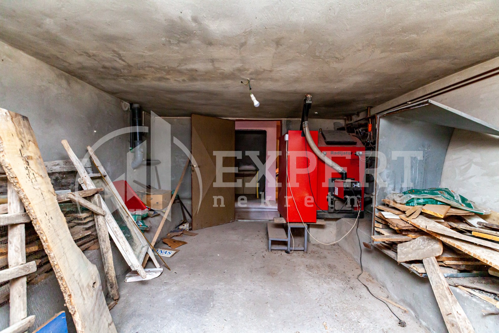 četvorosobna kuća, 448 m2, Pantelej, Kruševska ID: p-06119 3