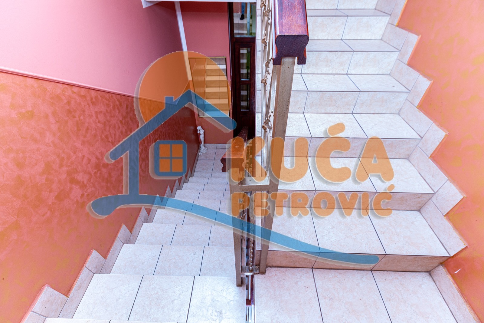 četvorosobna kuća, 448 m2, Pantelej, Kruševska ID: p-06119 11