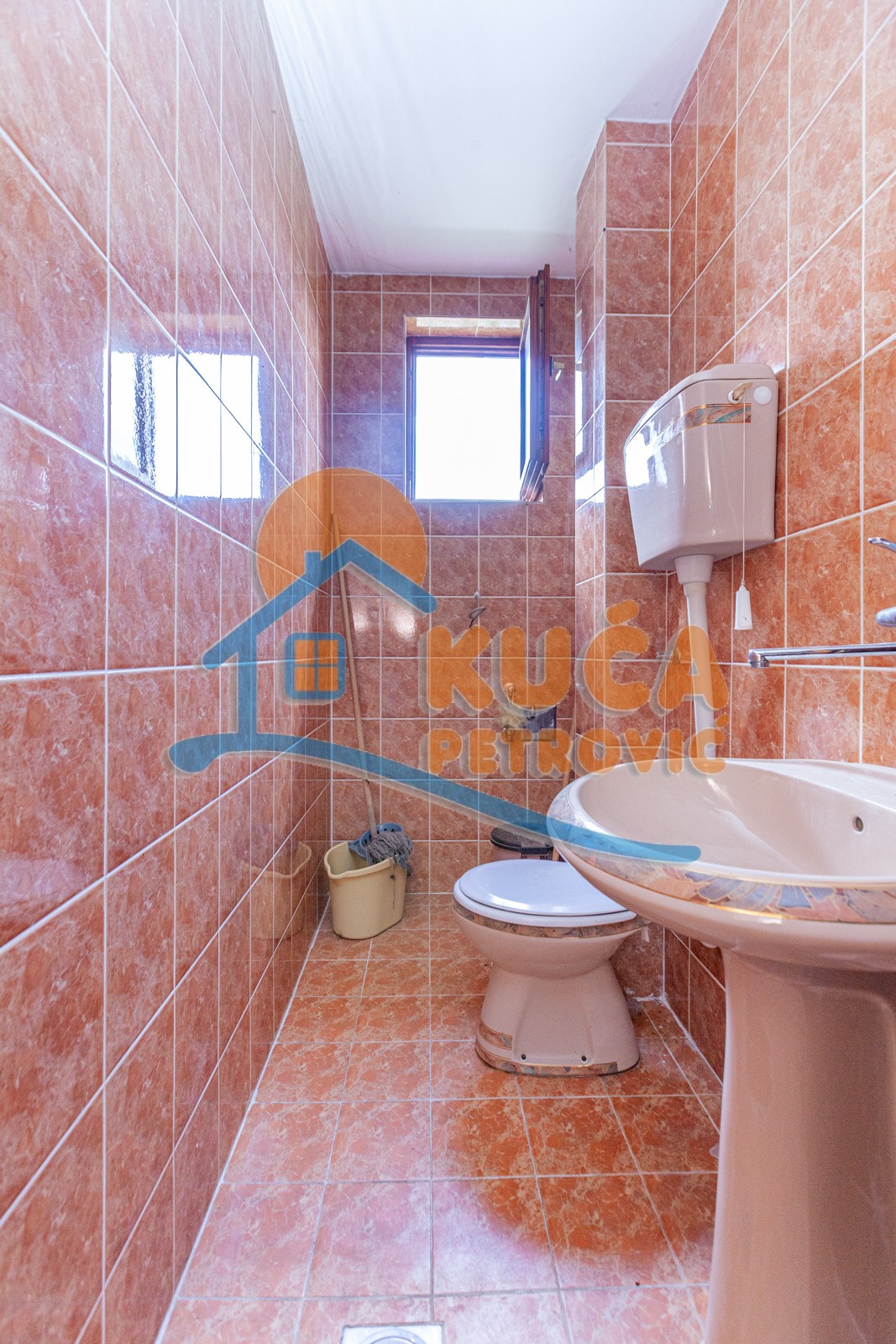 četvorosobna kuća, 448 m2, Pantelej, Kruševska ID: p-06119 13