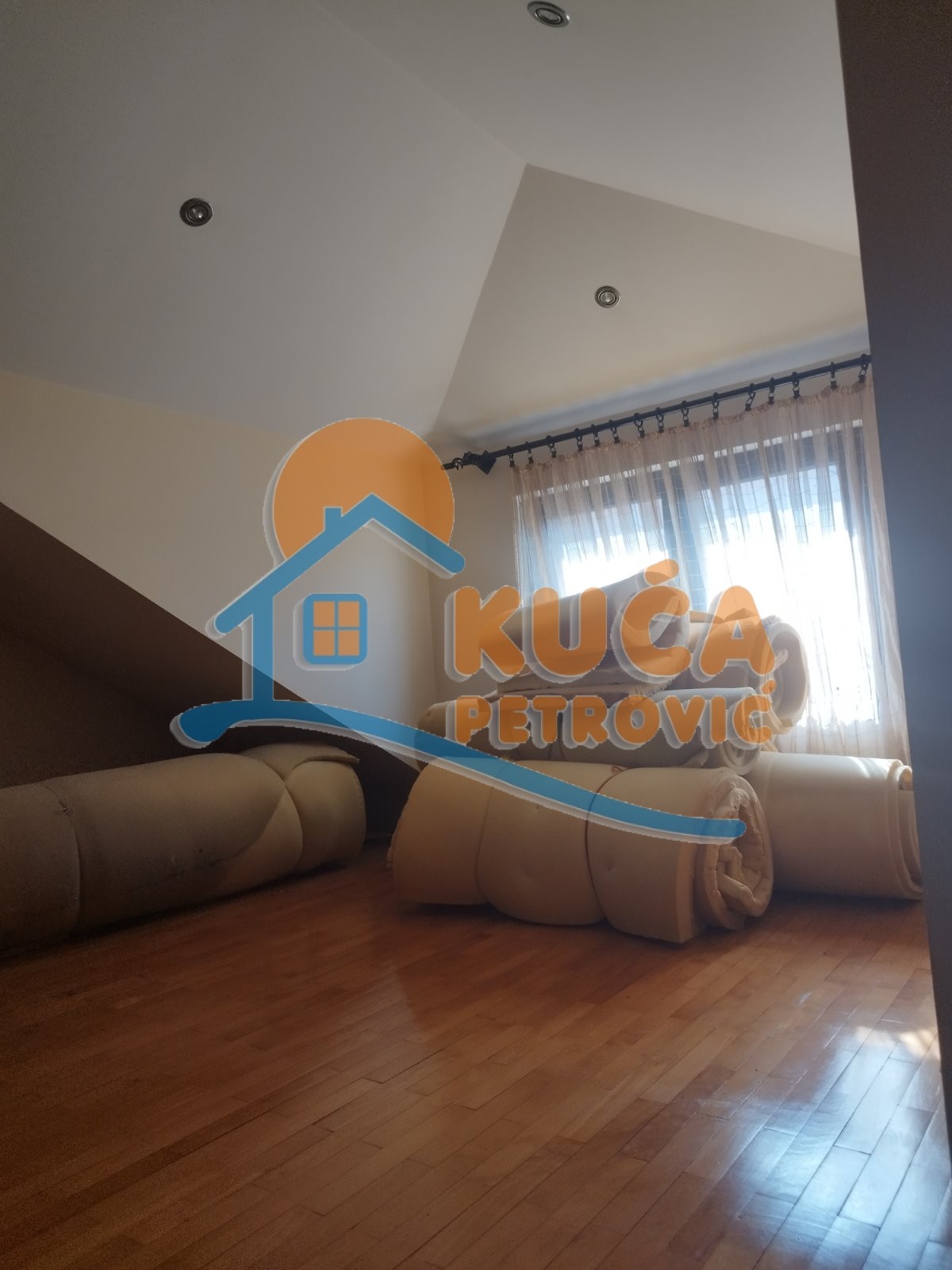 četvorosobna kuća, 450 m2, Crveni Pevac, Vojvode Mišića ID: p-09398 14