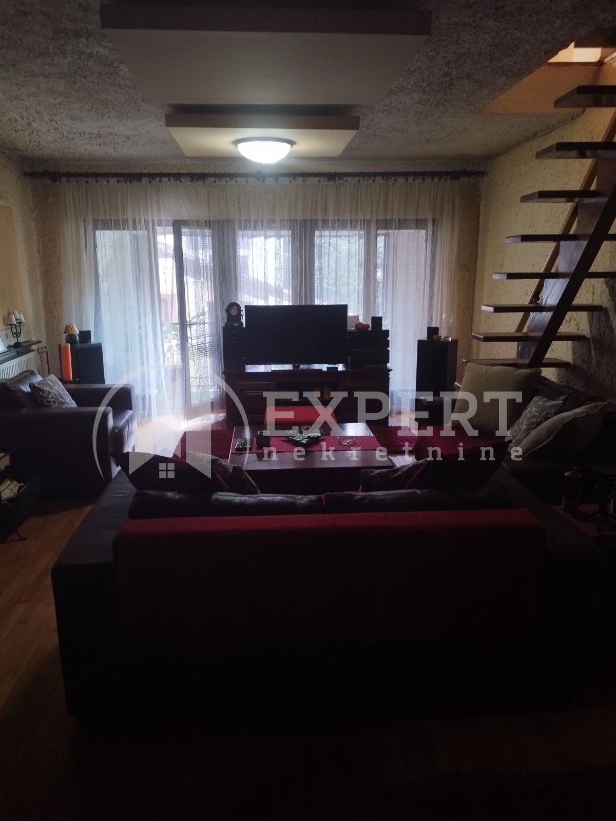 četvorosobna kuća, 450 m2, Crveni Pevac, Vojvode Mišića ID: p-09398 8