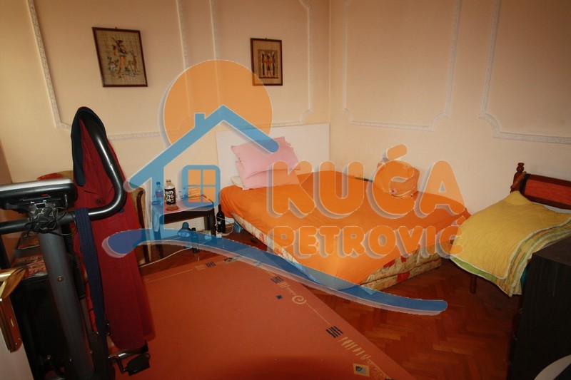 četvorosobna kuća, 456 m2, Durlan, Donjovrežinska ID: p-01617 13