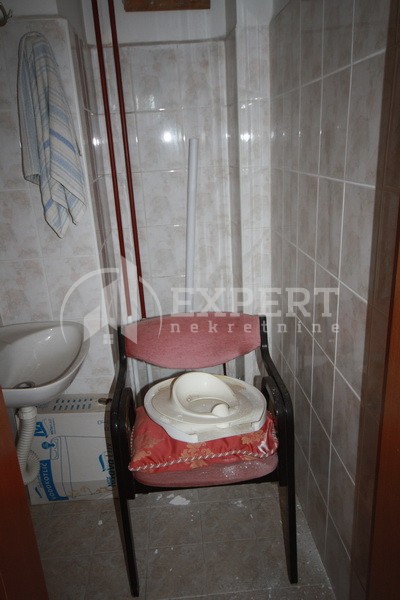 četvorosobna kuća, 456 m2, Durlan, Donjovrežinska ID: p-01617 25