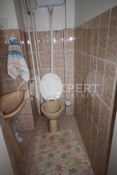 četvorosobna kuća, 456 m2, Durlan, Donjovrežinska ID: p-01617 18