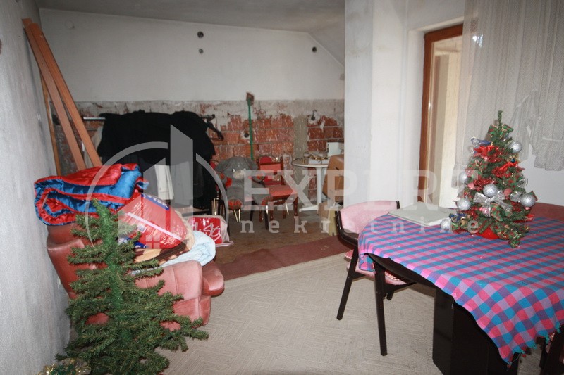 četvorosobna kuća, 456 m2, Durlan, Donjovrežinska ID: p-01617 20