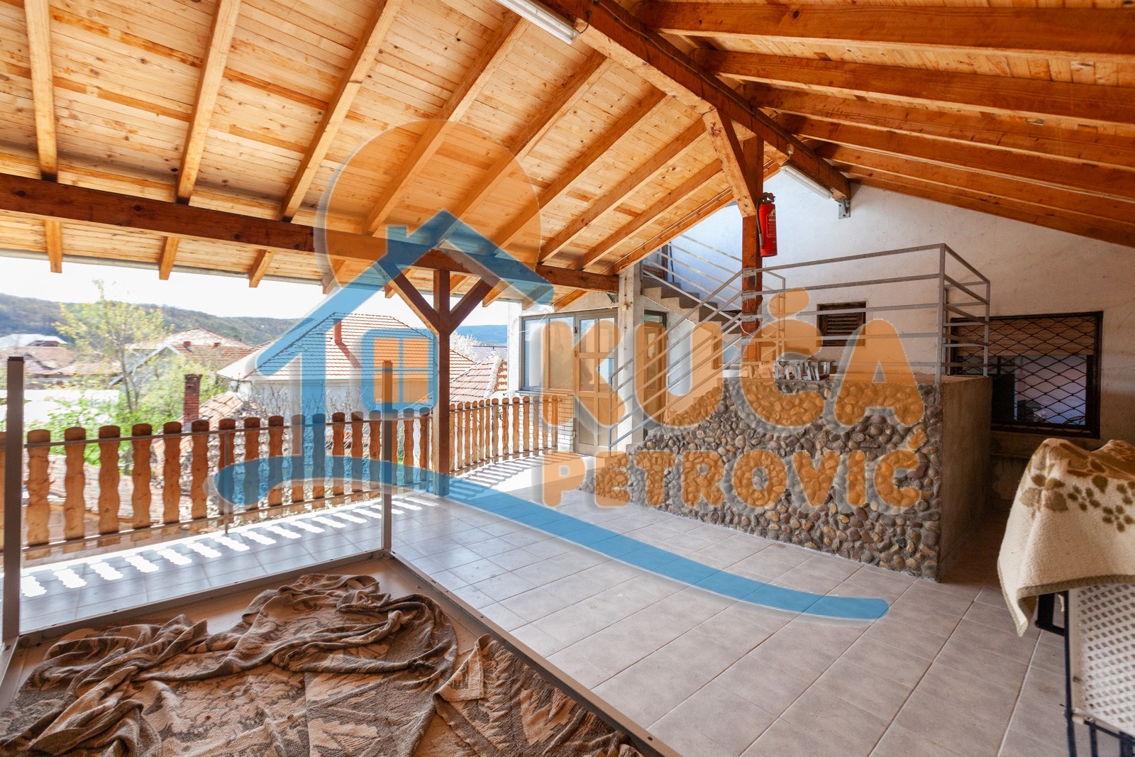 četvorosobna kuća, 525 m2, Tešica, Tešica ID: p-08525 11