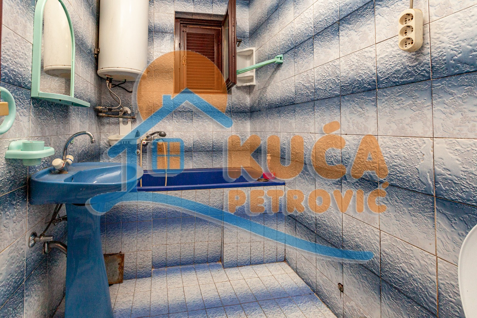 četvorosobna kuća, 560 m2, Pantelej, Krfska ID: p-04579 27