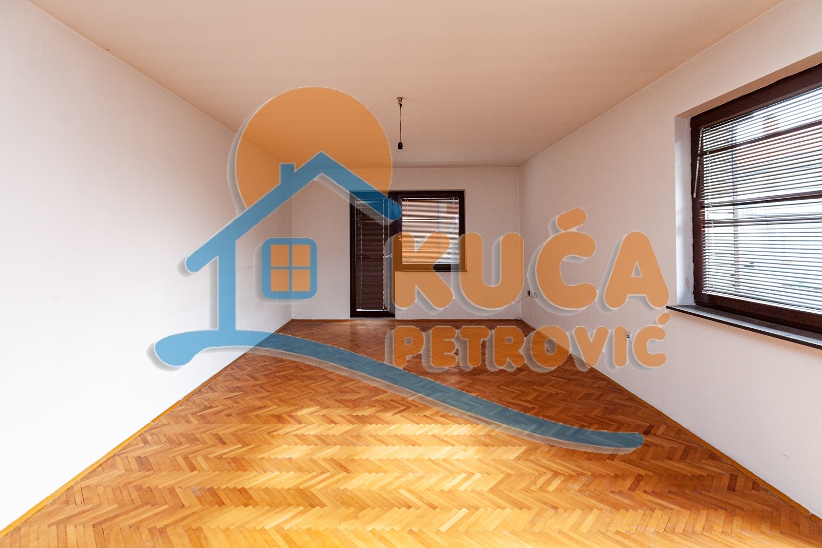 četvorosobna kuća, 560 m2, Pantelej, Krfska ID: p-04579 22