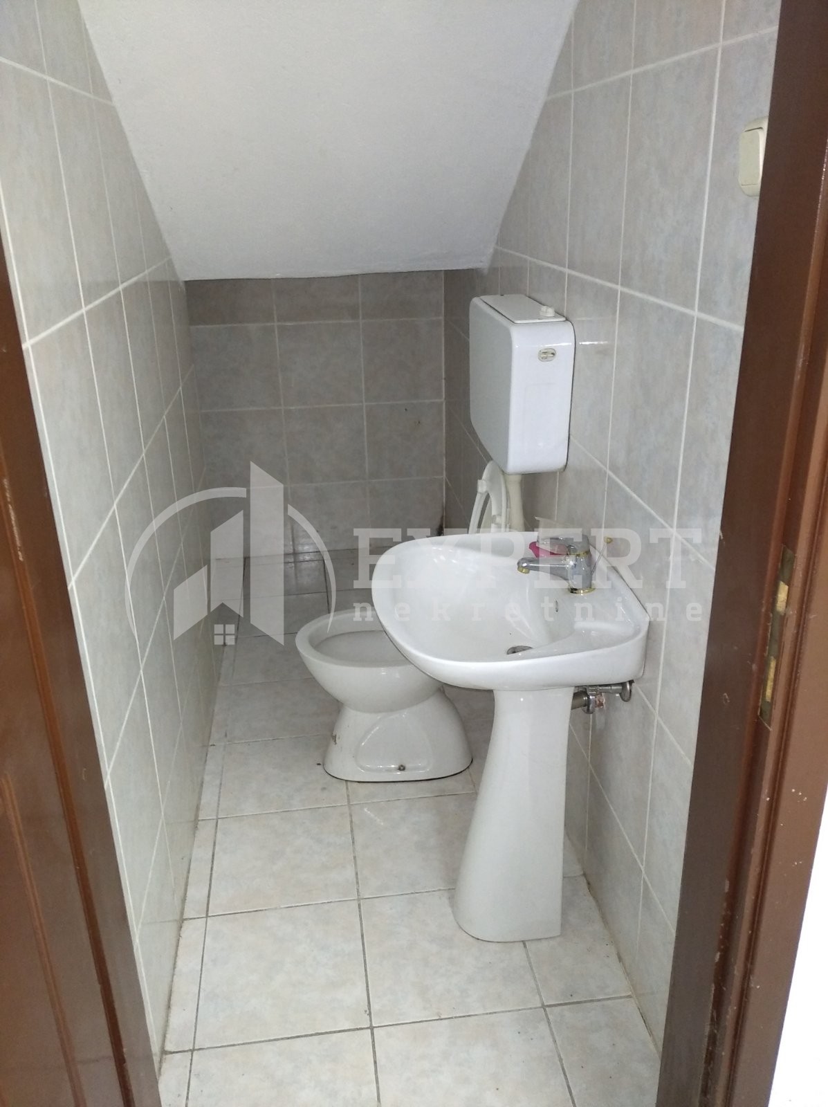 četvorosobna kuća, 561 m2, Palilula, Bubanjska ID: p-01086 39