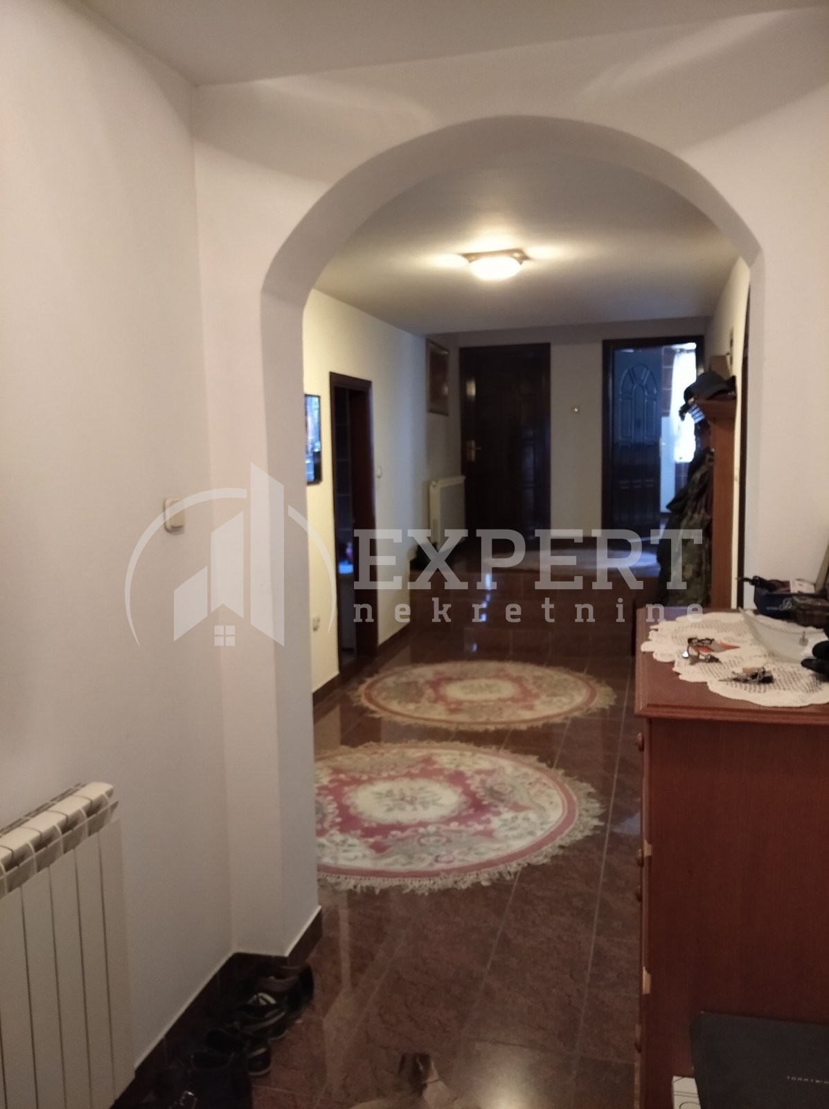 četvorosobna kuća, 561 m2, Palilula, Bubanjska ID: p-01086 9