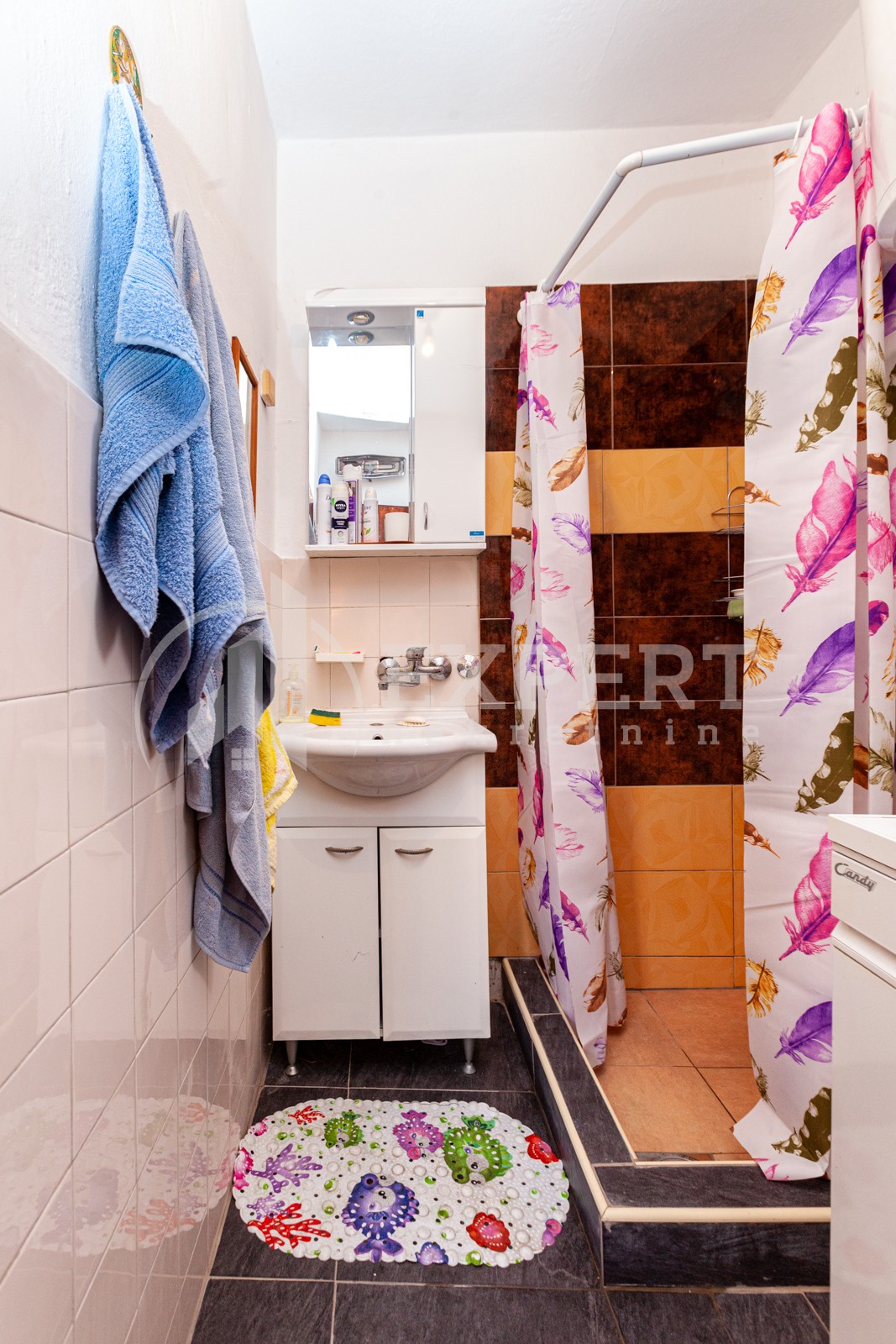 četvorosobna kuća, 62 m2, Centar, Lole Ribara ID: p-05913 5