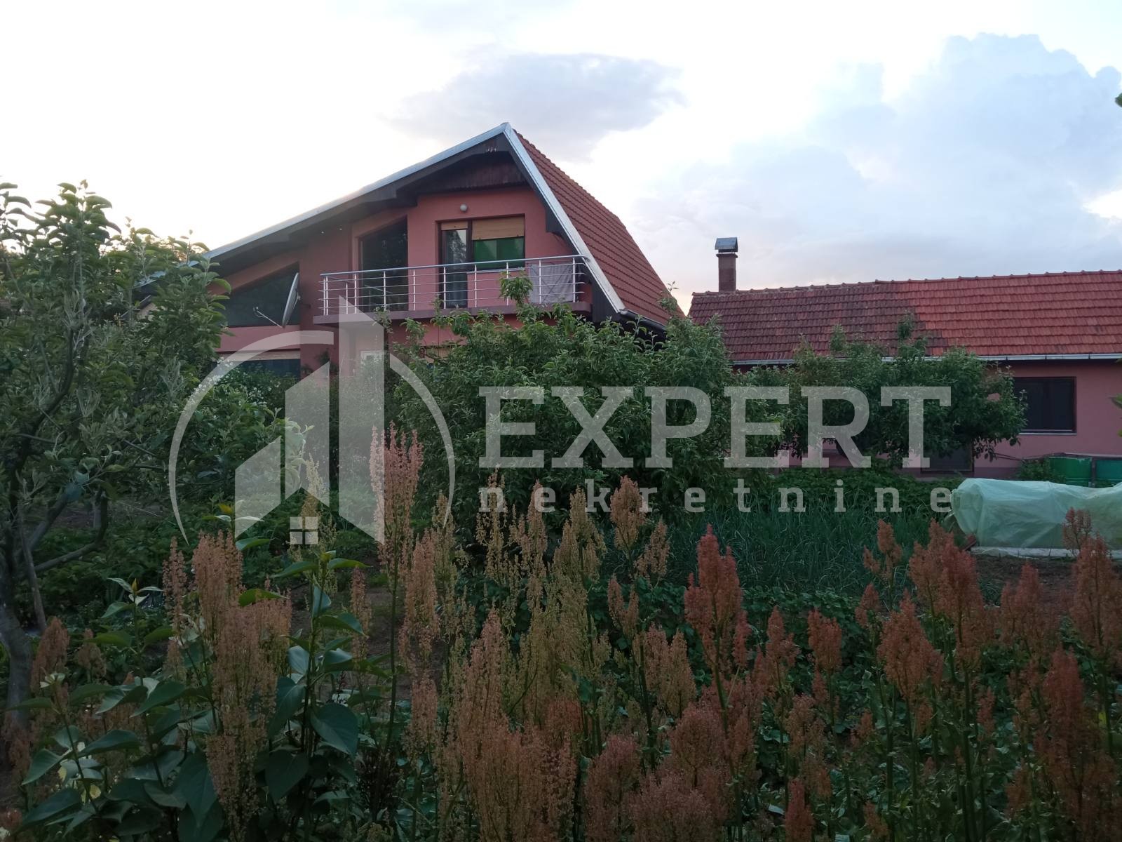 četvorosobna kuća, 680 m2, Donja Trnava, Donja Trnava ID: p-08721 2