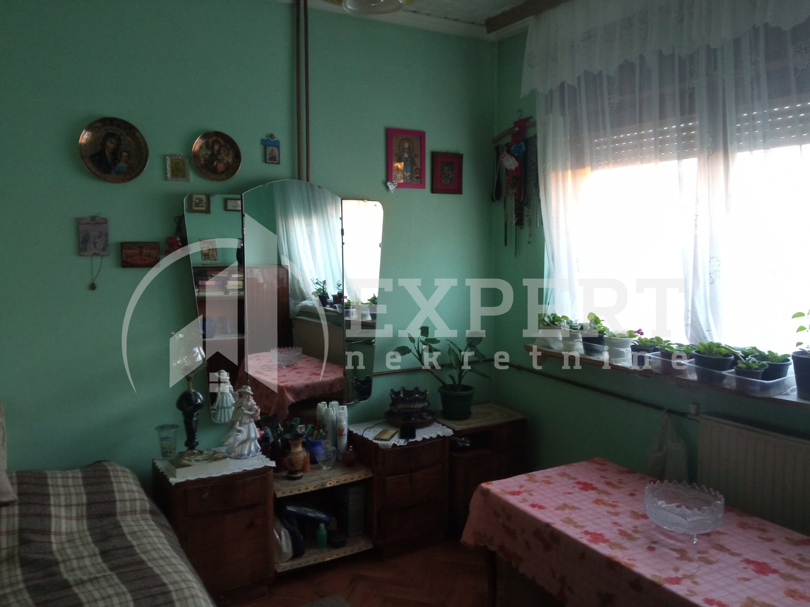 četvorosobna kuća, 680 m2, Donja Trnava, Donja Trnava ID: p-08721 12