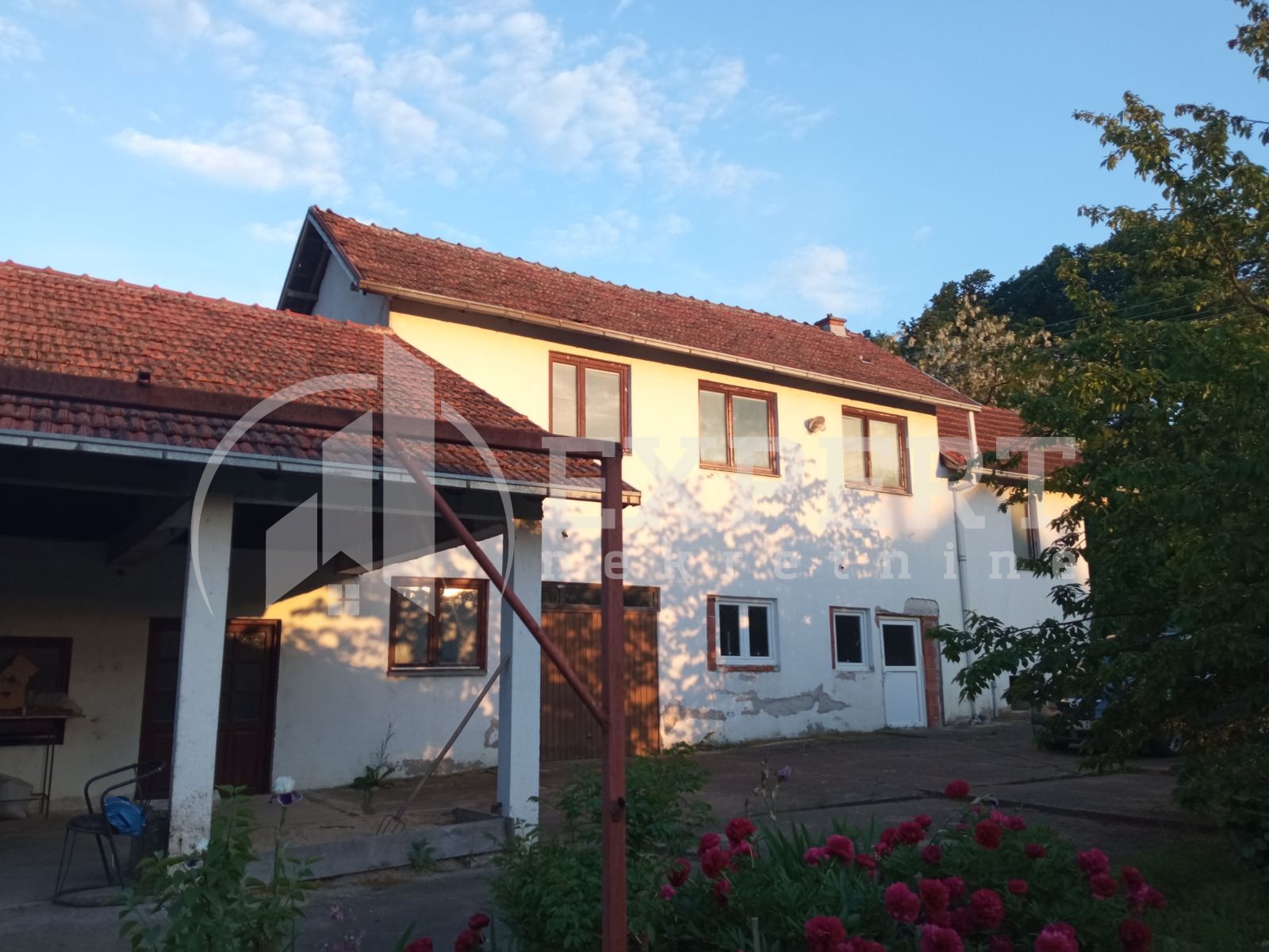 četvorosobna kuća, 680 m2, Donja Trnava, Donja Trnava ID: p-08721 8