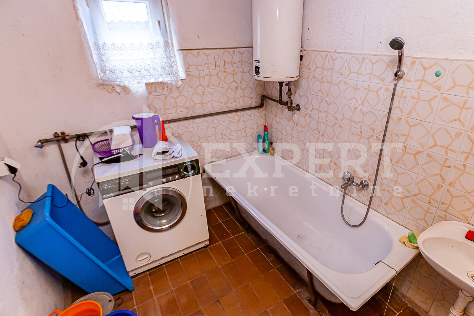 četvorosobna kuća, 96 m2, Ženeva (Devizno naselje), Carigradska ID: p-010016 5