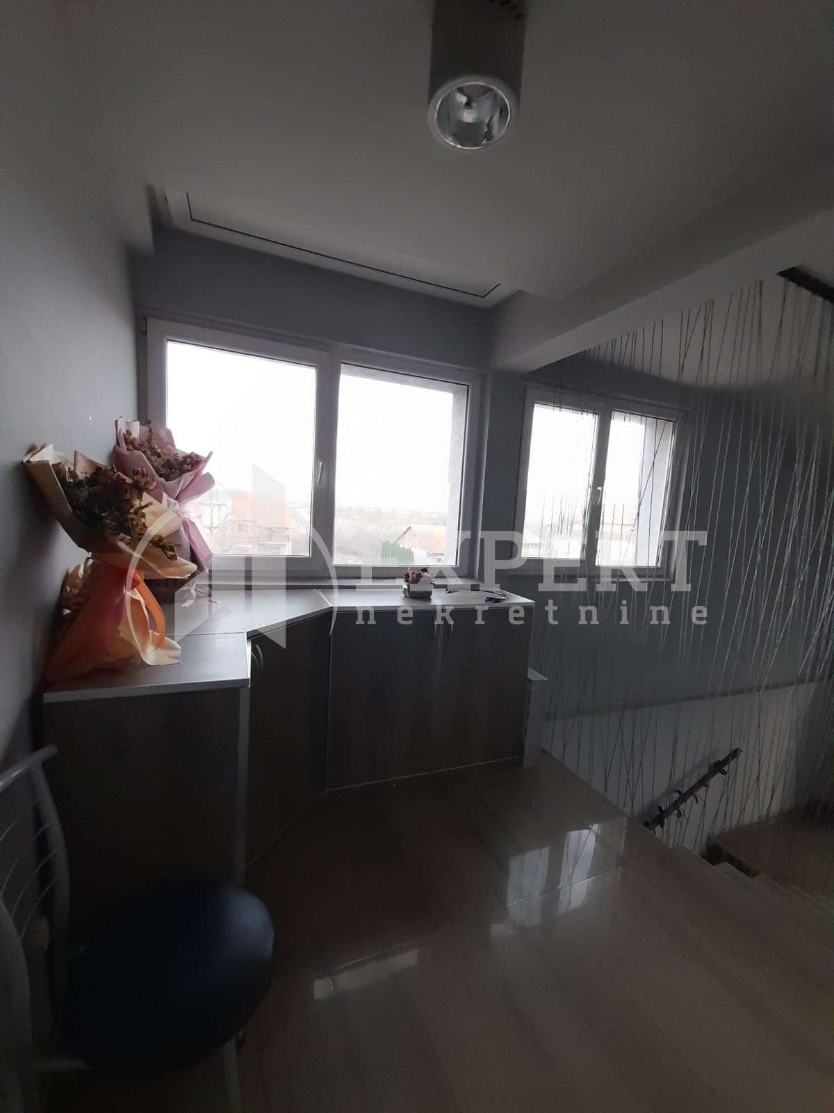 Dvosoban stan, 100 m2, Donja Vrežina, Skopska ID: i-010912 20