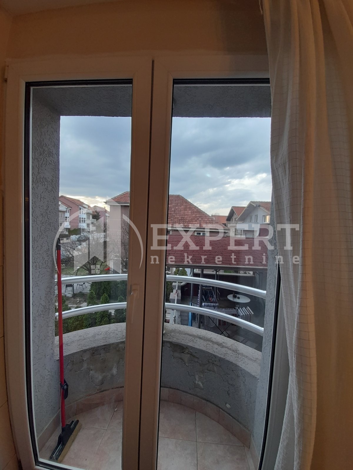 Dvosoban stan, 100 m2, Donja Vrežina, Skopska ID: i-010912 10