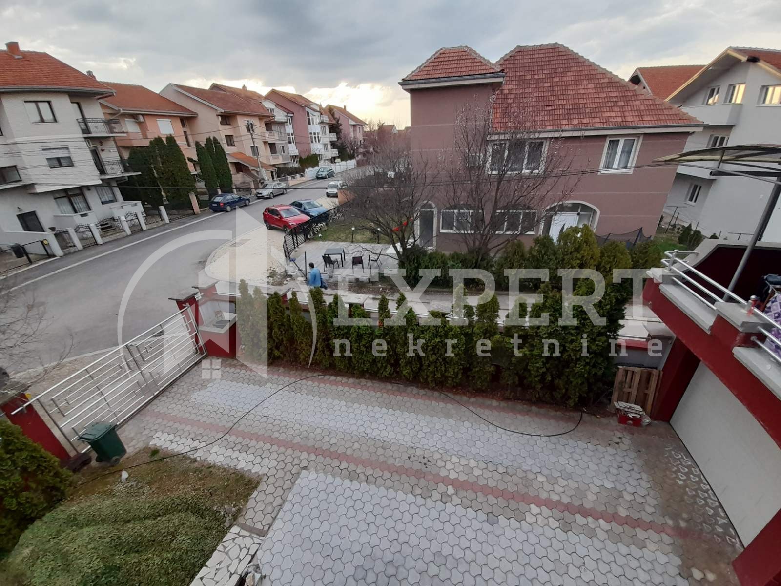 Dvosoban stan, 100 m2, Donja Vrežina, Skopska ID: i-010912 16