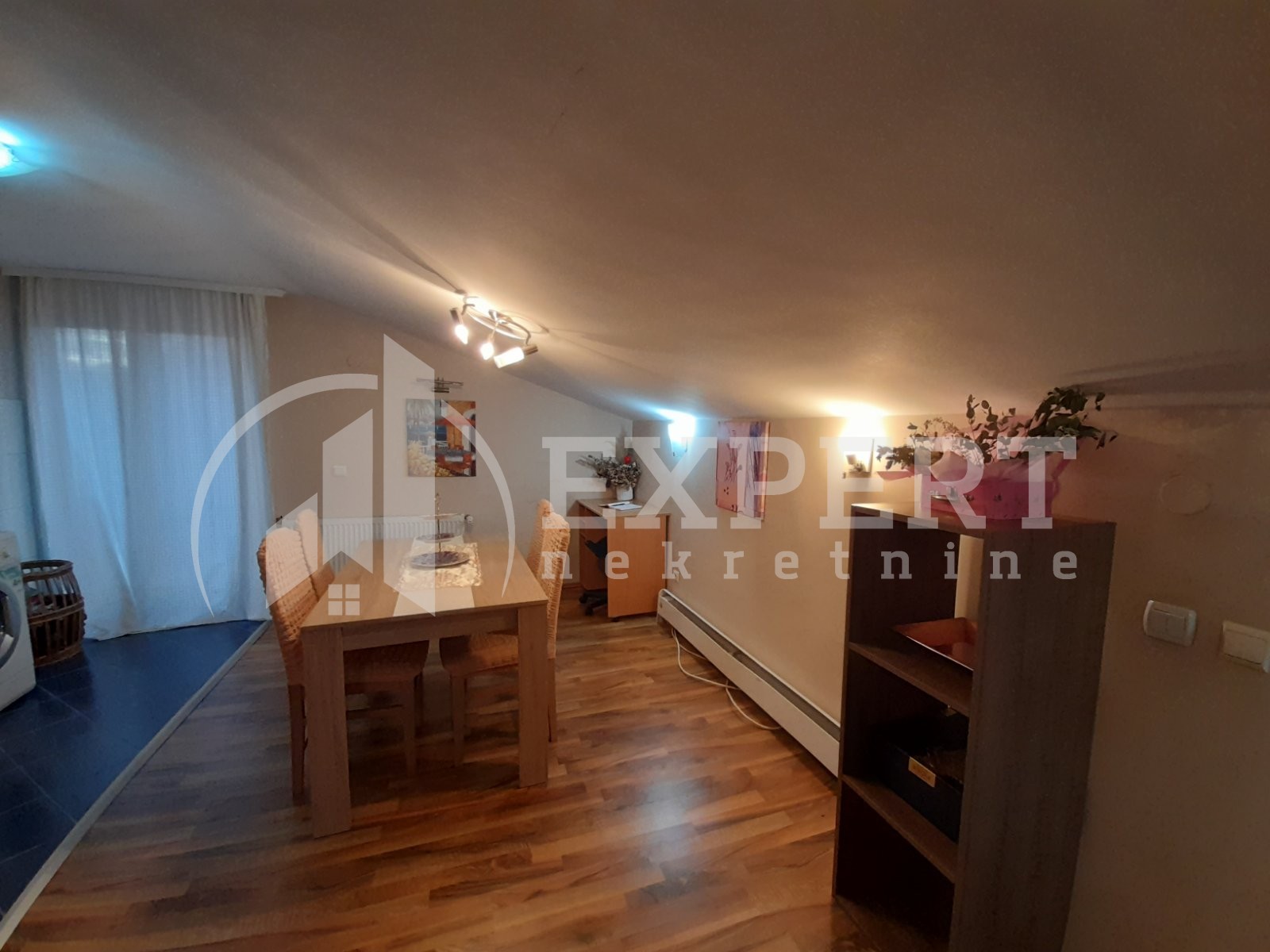 Dvosoban stan, 100 m2, Donja Vrežina, Skopska ID: i-010912 8