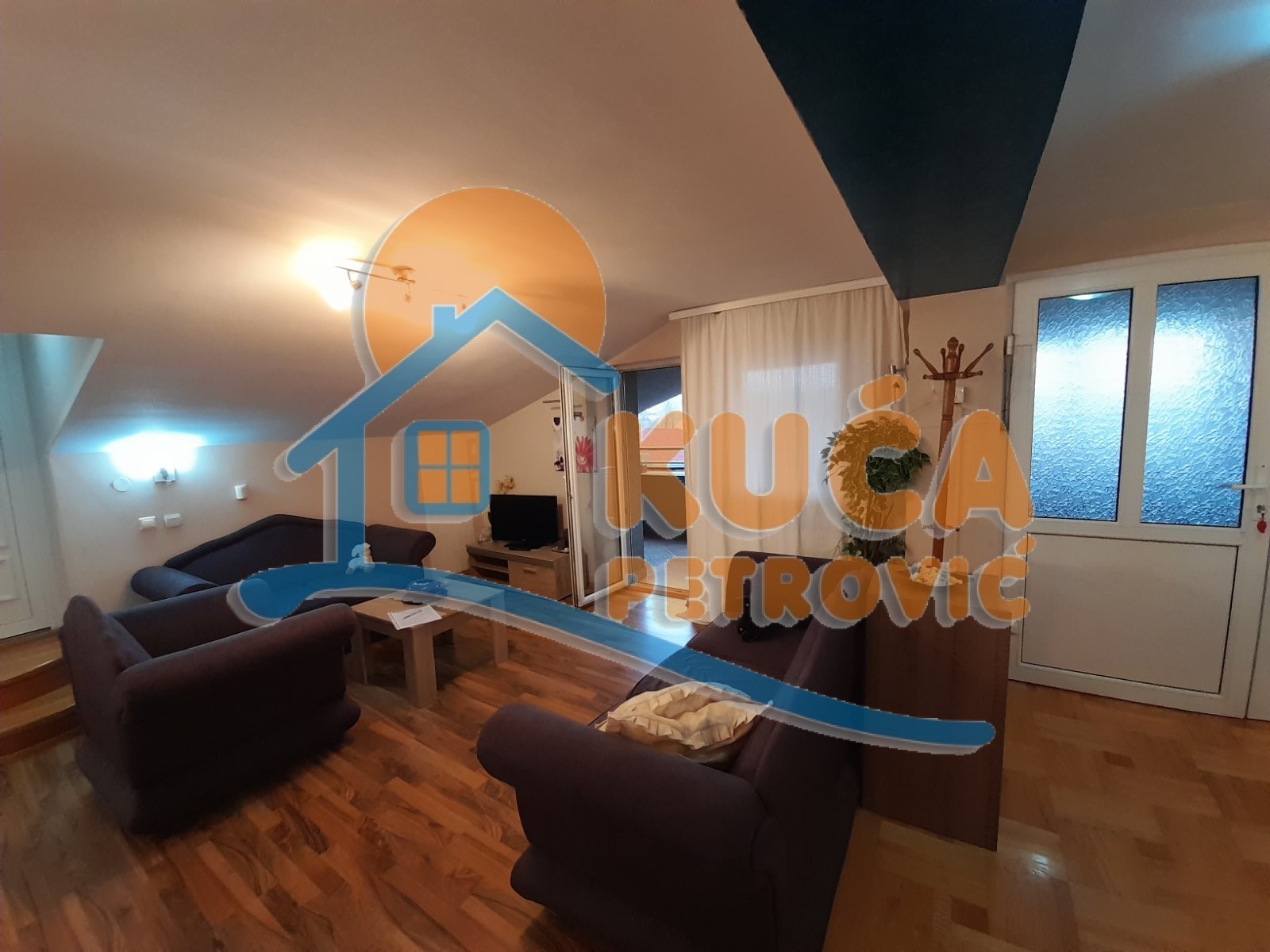 Dvosoban stan, 100 m2, Donja Vrežina, Skopska ID: i-010912 2