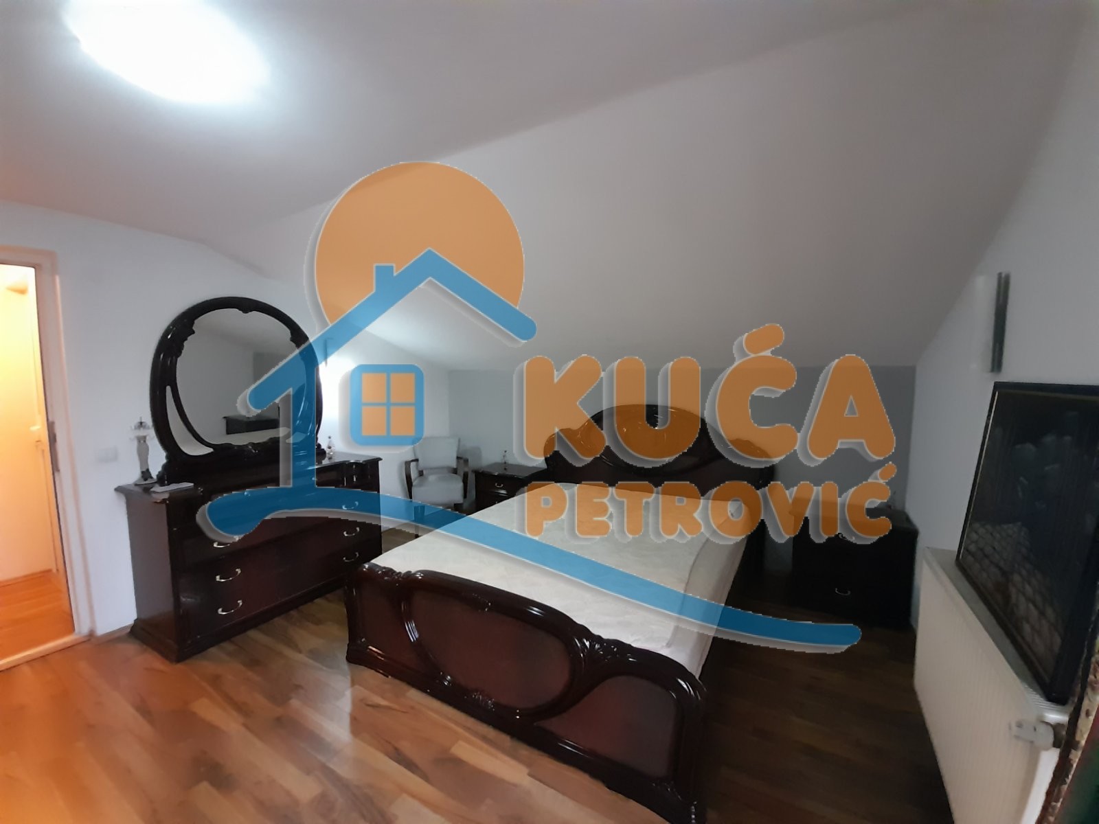 Dvosoban stan, 100 m2, Donja Vrežina, Skopska ID: i-010912 14