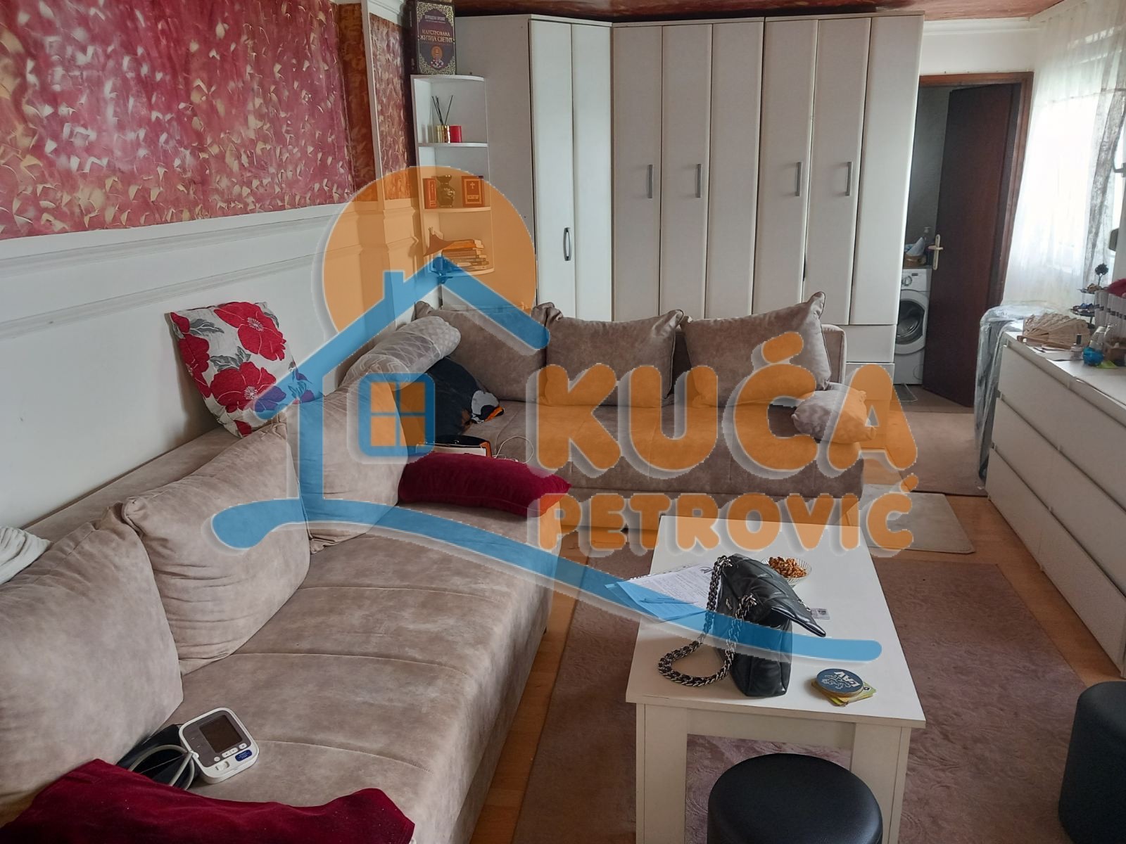 Dvosoban stan, 72 m2, Kičevo, Šumadijska ID: p-011261 14