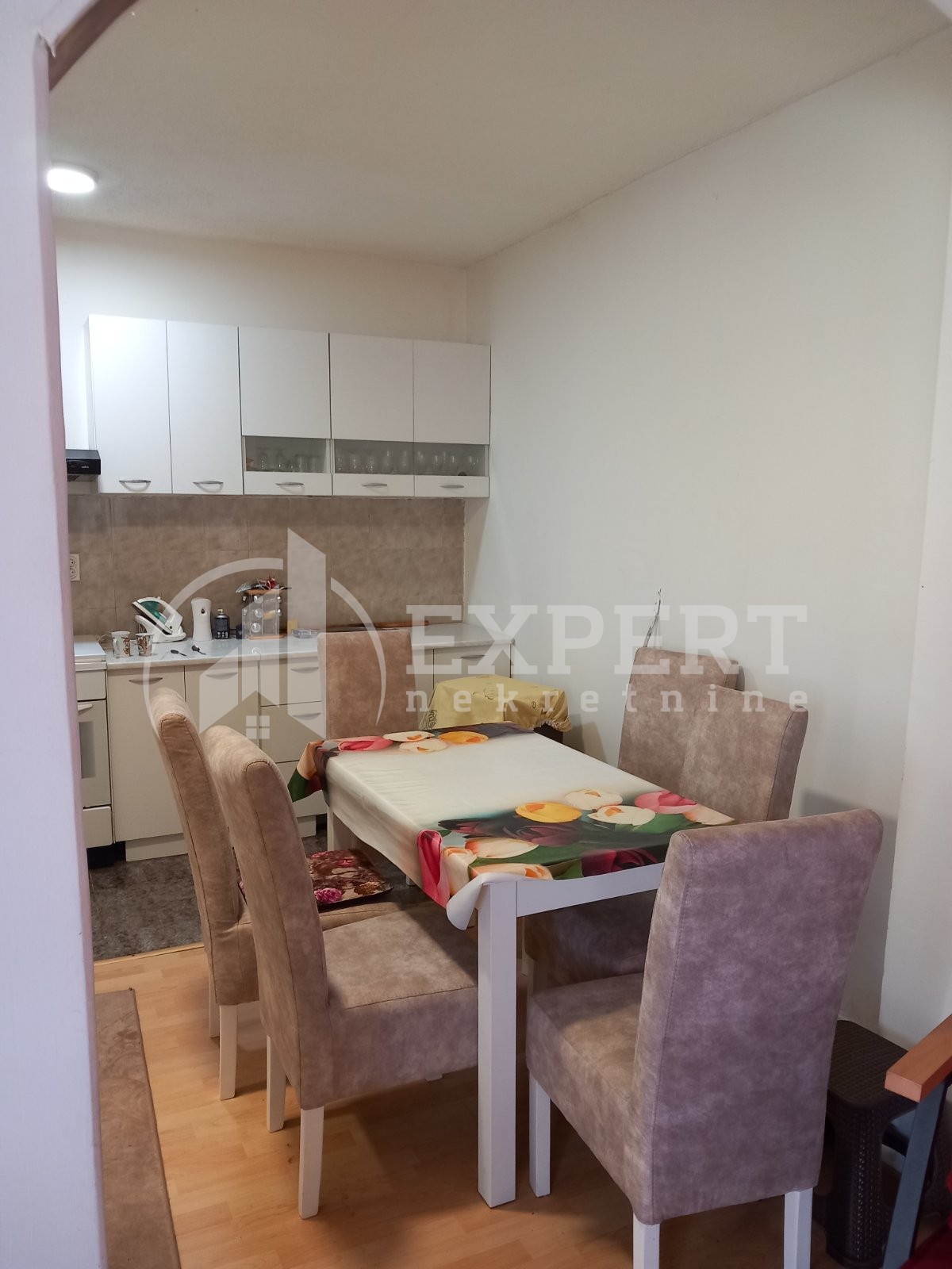 Dvosoban stan, 72 m2, Kičevo, Šumadijska ID: p-011261 3