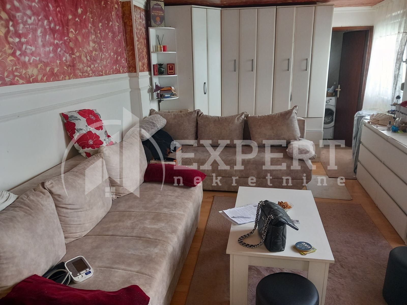 Dvosoban stan, 72 m2, Kičevo, Šumadijska ID: p-011261 14