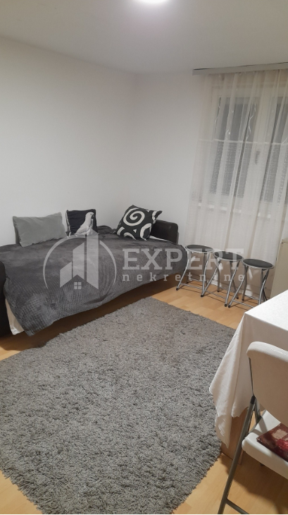 Dvosoban stan, 72 m2, Kičevo, Šumadijska ID: p-011261 18