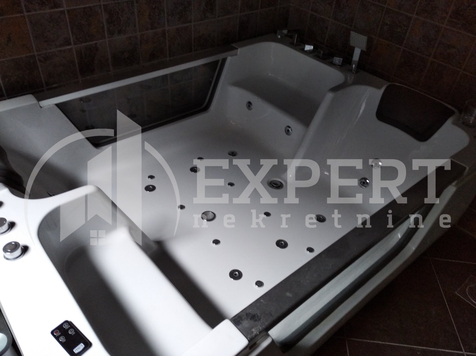 Dvosoban stan, 134 m2, Jagodin Mala, Knjaževačka ID: p-01044 24