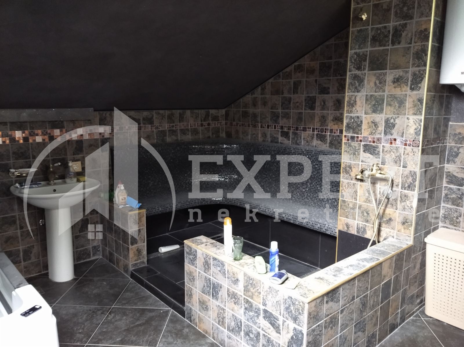 Dvosoban stan, 134 m2, Jagodin Mala, Knjaževačka ID: p-01044 28