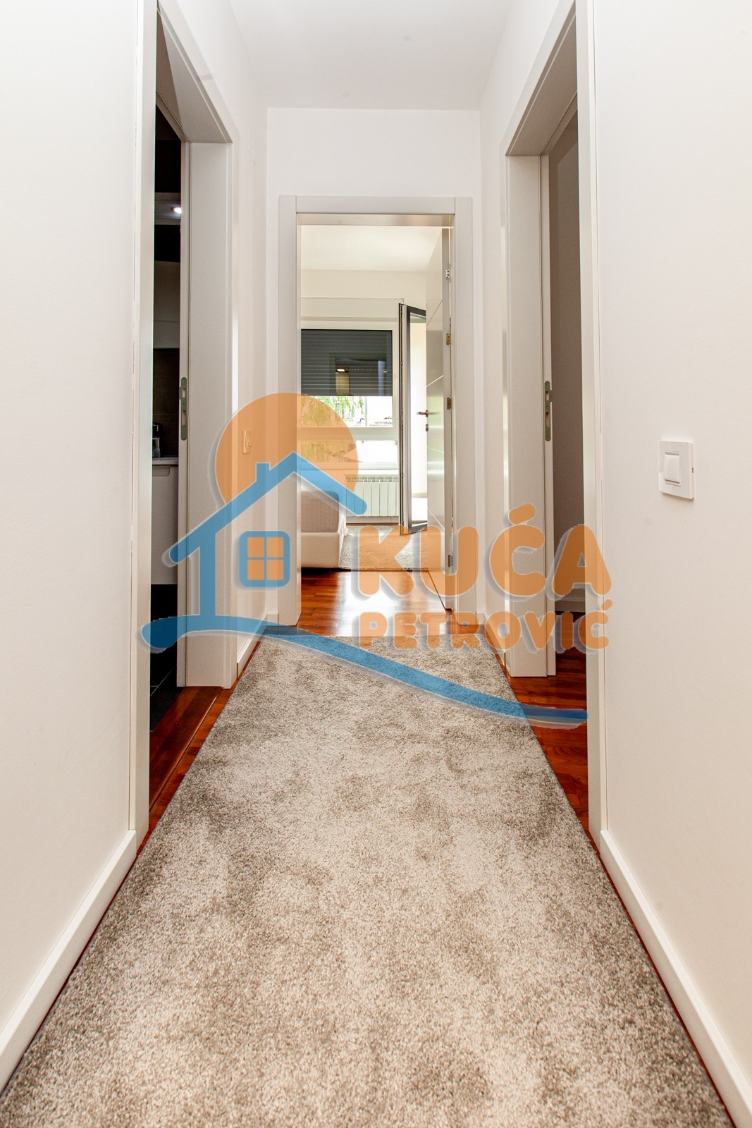 Dvosoban stan, 49 m2, Centar, Koste Stamenkovića ID: i-03512 8