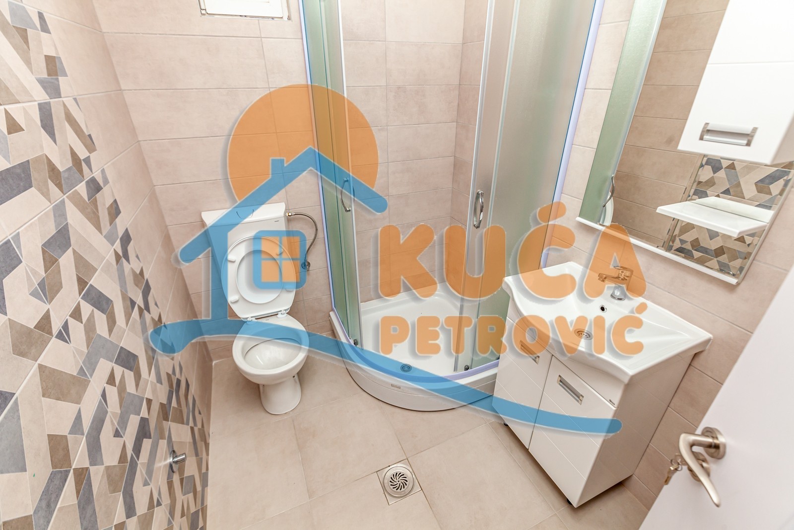 Dvosoban stan, 50.53 m2, Pantelej, Borska ID: p-08586 10