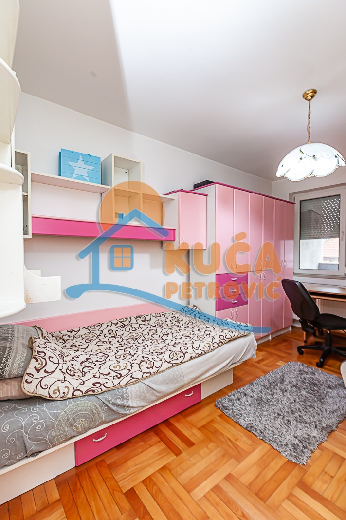 Dvosoban stan, 50 m2, Centar, Vožda Karađorđa ID: i-010336 7