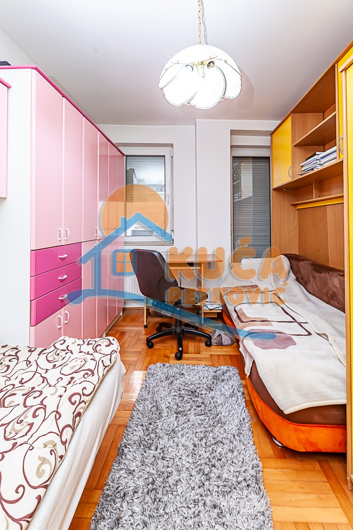 Dvosoban stan, 50 m2, Centar, Vožda Karađorđa ID: i-010336 8