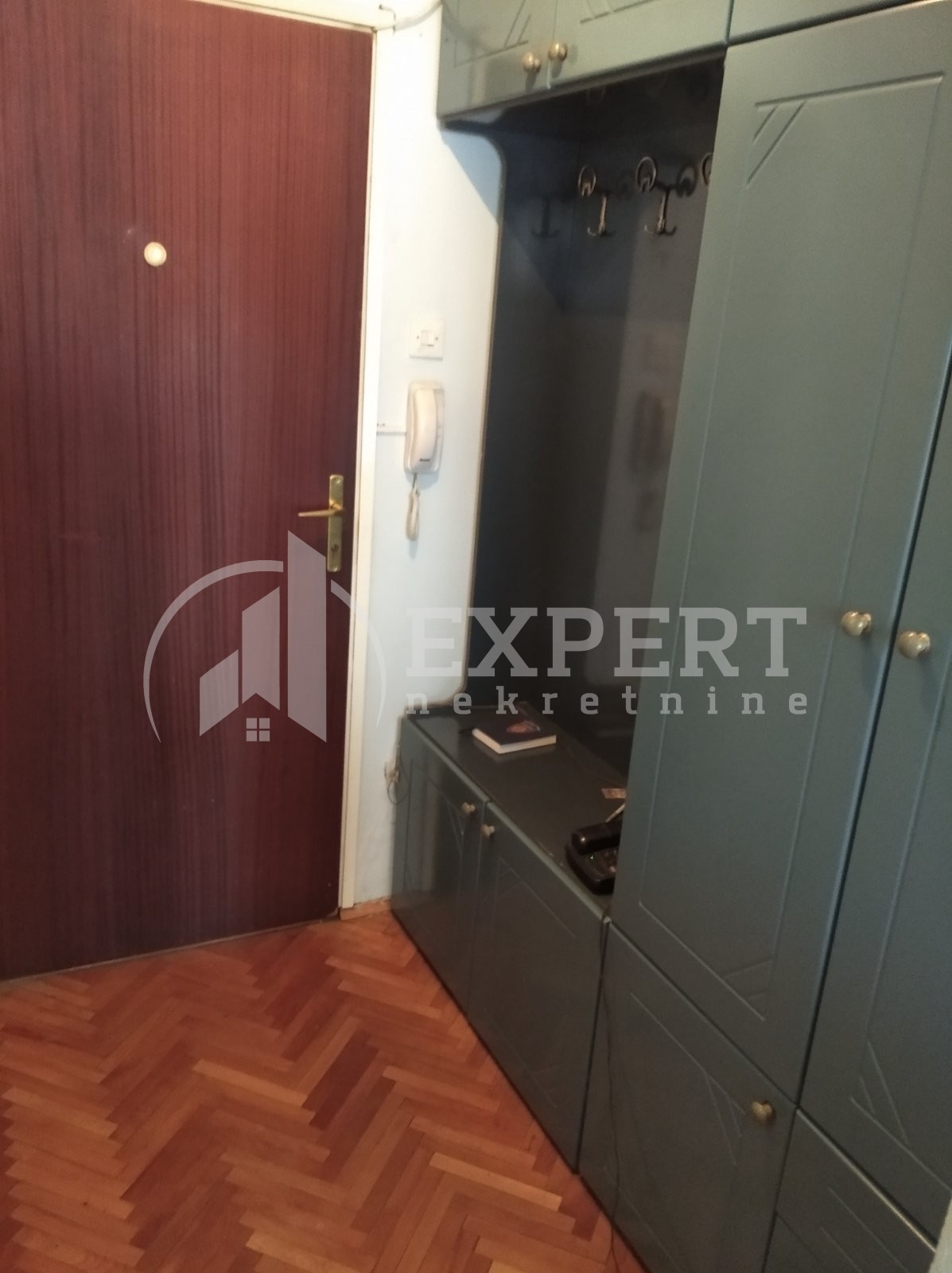 Dvosoban stan, 66 m2, Marger, Cara Dušana ID: p-07907 15