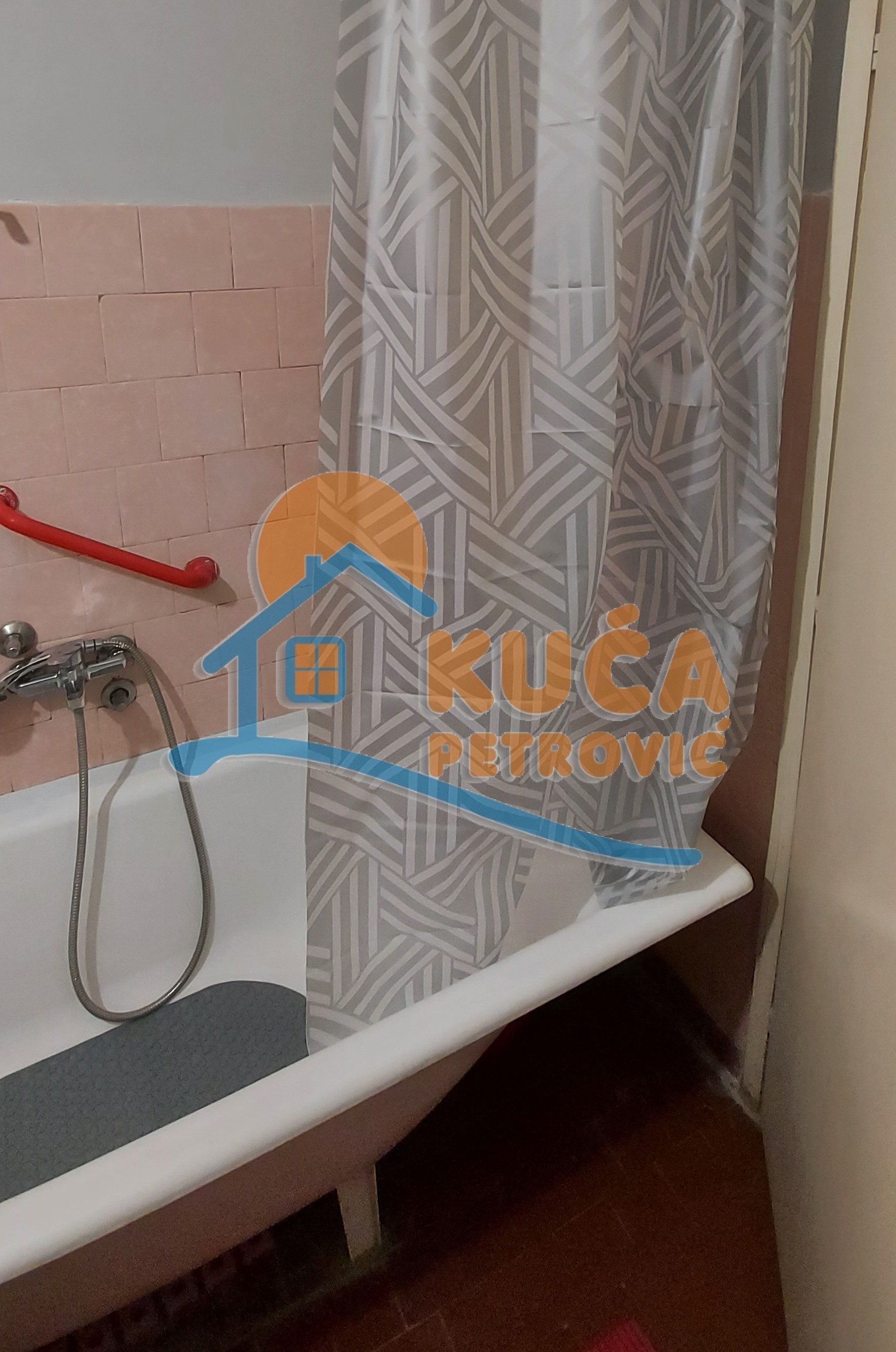 Dvosoban stan, 59 m2, Pantelej, Bulevar Svetog Pantelejmona ID: i-09686 16