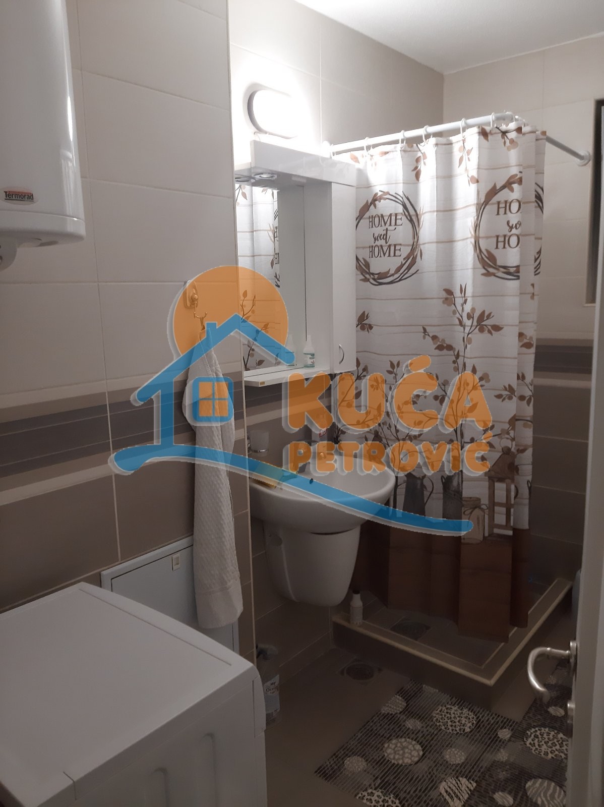 Dvosoban stan, 60 m2, Centar, Davidova ID: i-08076 9