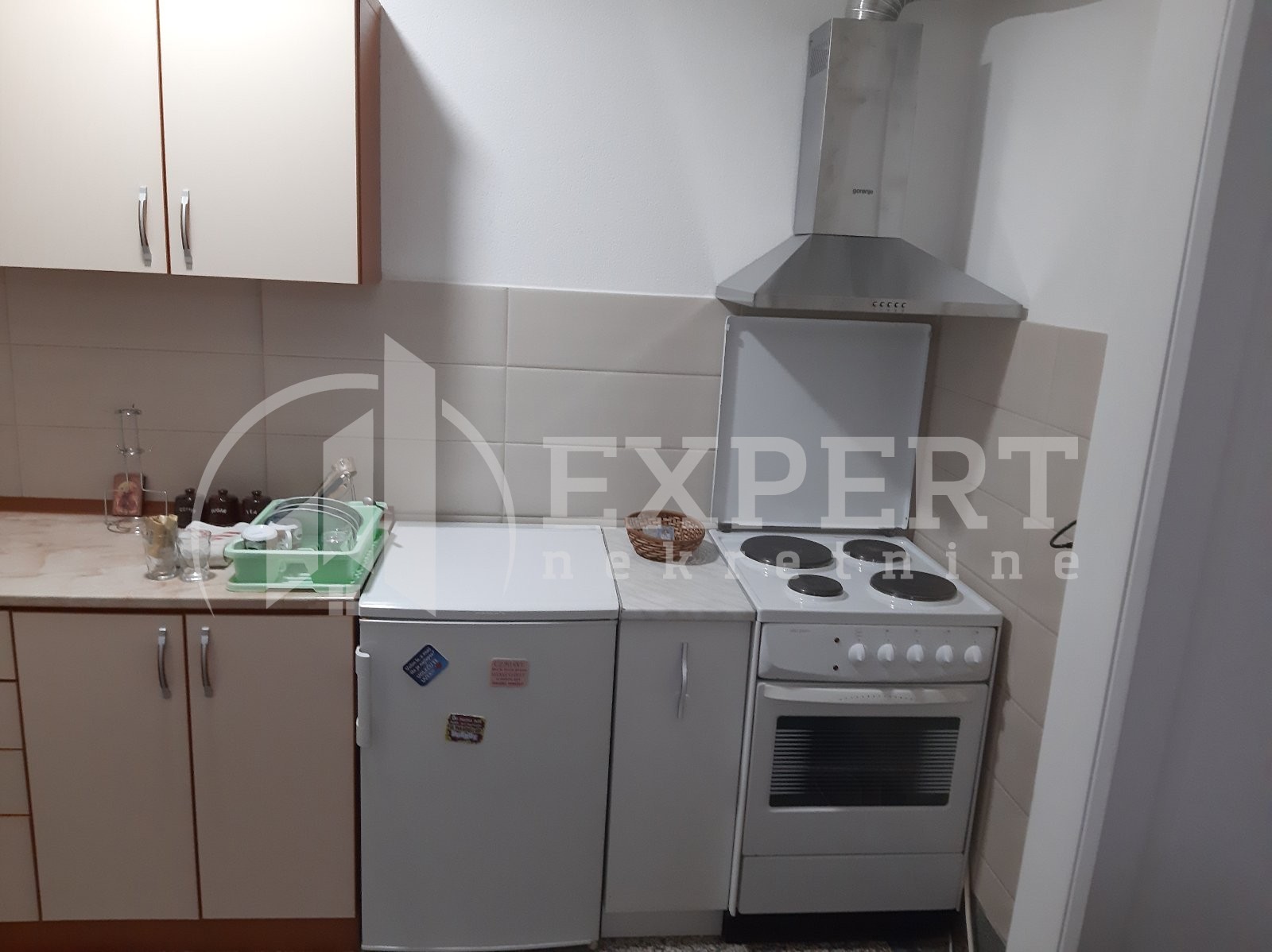 Dvosoban stan, 60 m2, Centar, Davidova ID: i-08076 4