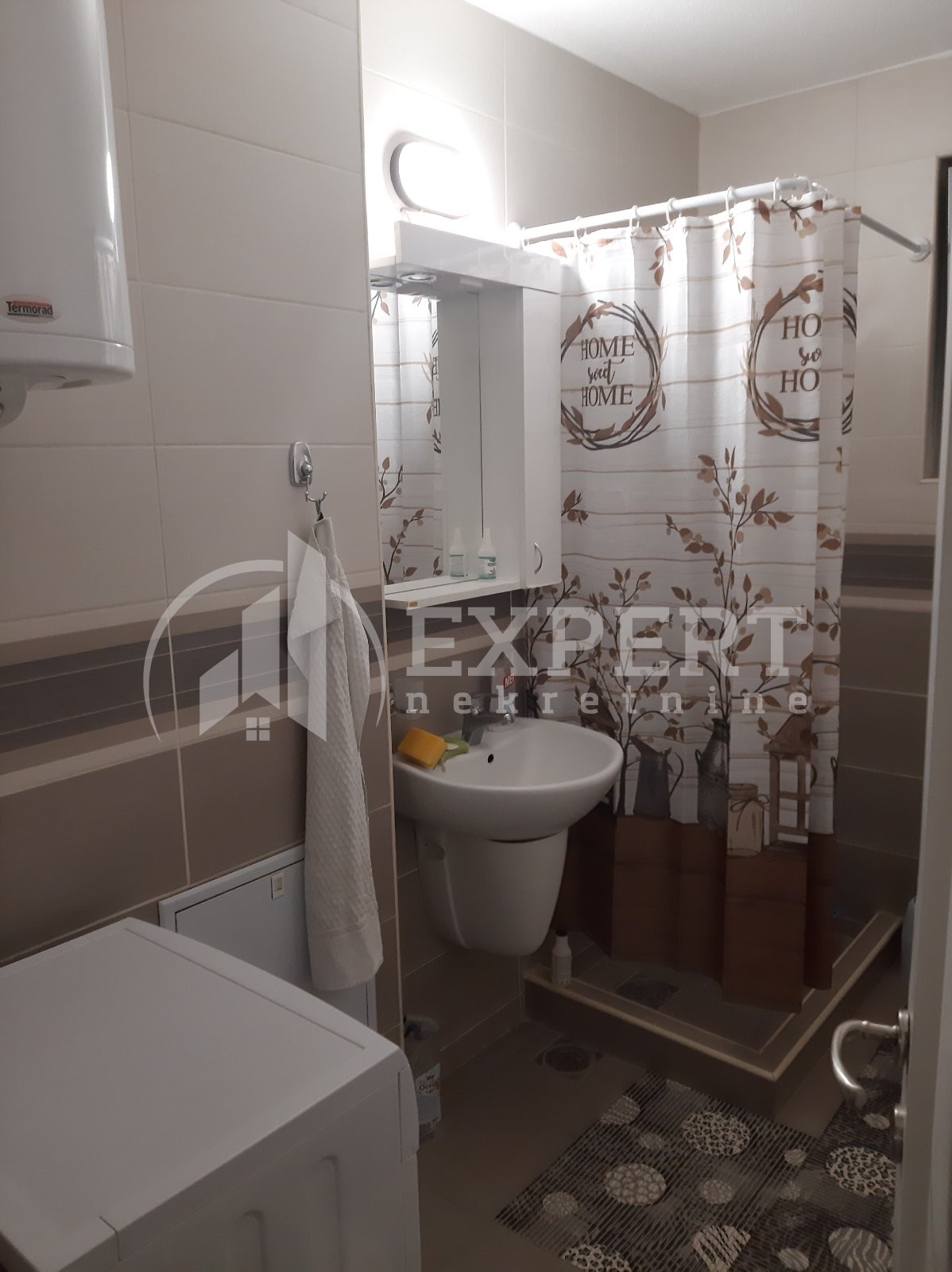 Dvosoban stan, 60 m2, Centar, Davidova ID: i-08076 9