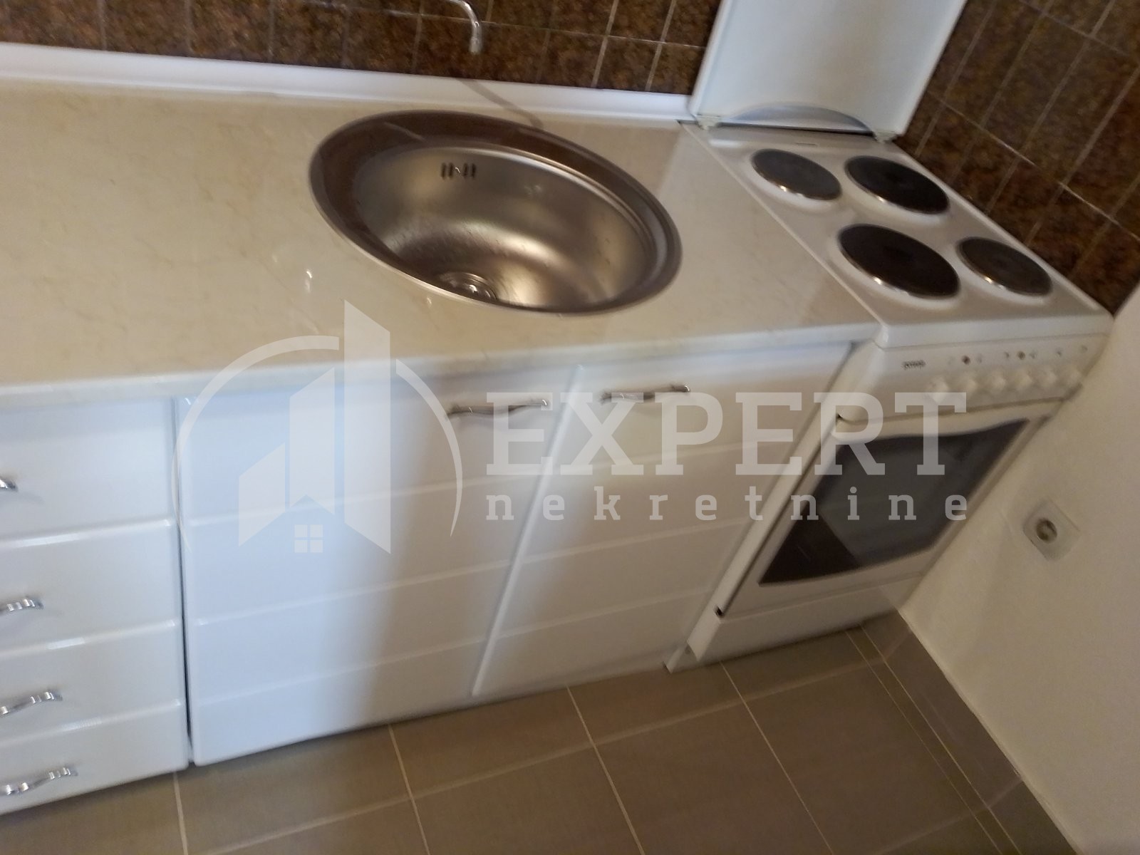 Dvosoban stan, 61 m2, Dom zdravlja, Vojvode Mišića ID: i-06395 6