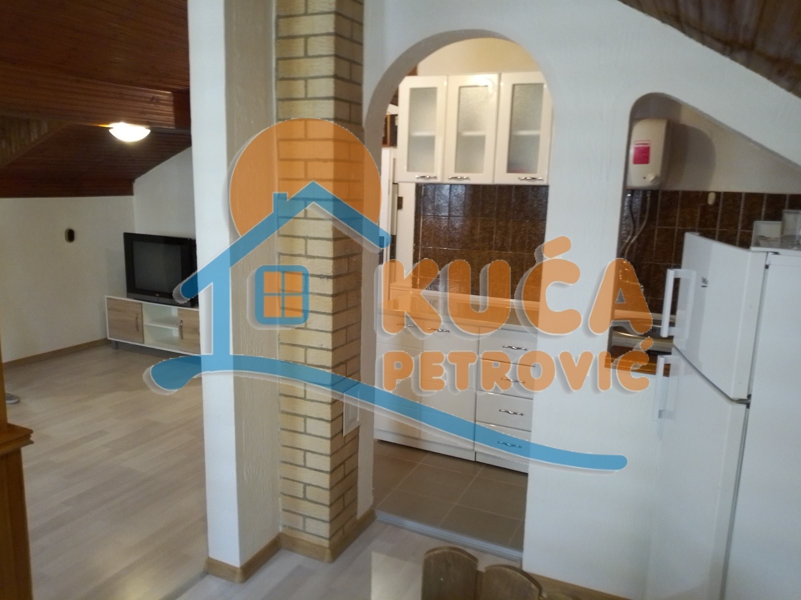 Dvosoban stan, 61 m2, Dom zdravlja, Vojvode Mišića ID: i-06395 8