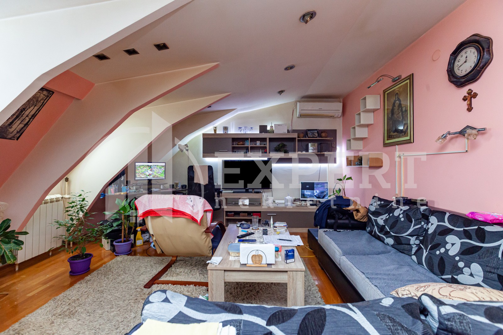 Dvosoban stan, 80 m2, Centar, Obilićev venac ID: p-06804 16