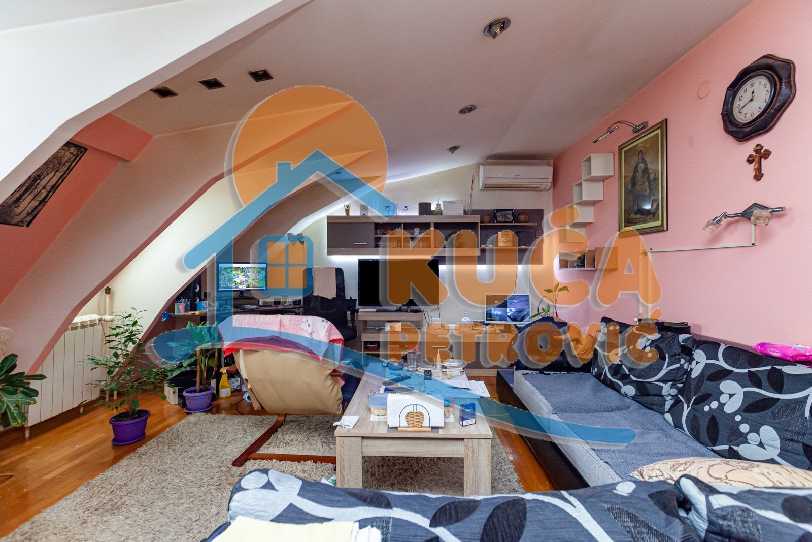 Dvosoban stan, 80 m2, Centar, Obilićev venac ID: p-06804 16