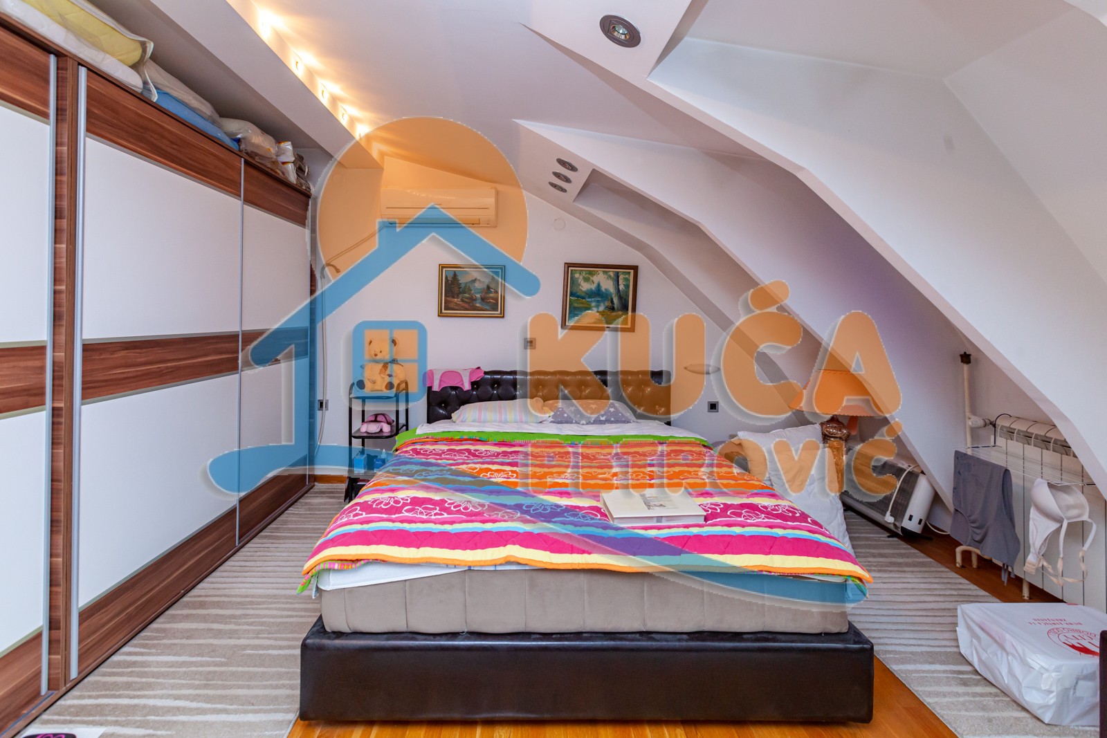 Dvosoban stan, 80 m2, Centar, Obilićev venac ID: p-06804 9