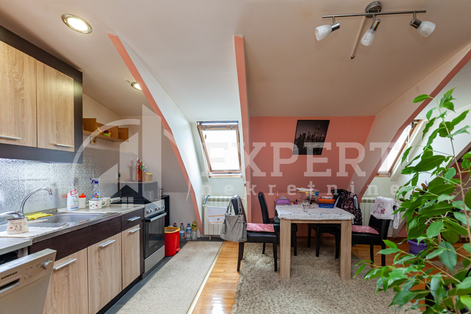 Dvosoban stan, 80 m2, Centar, Obilićev venac ID: p-06804 4