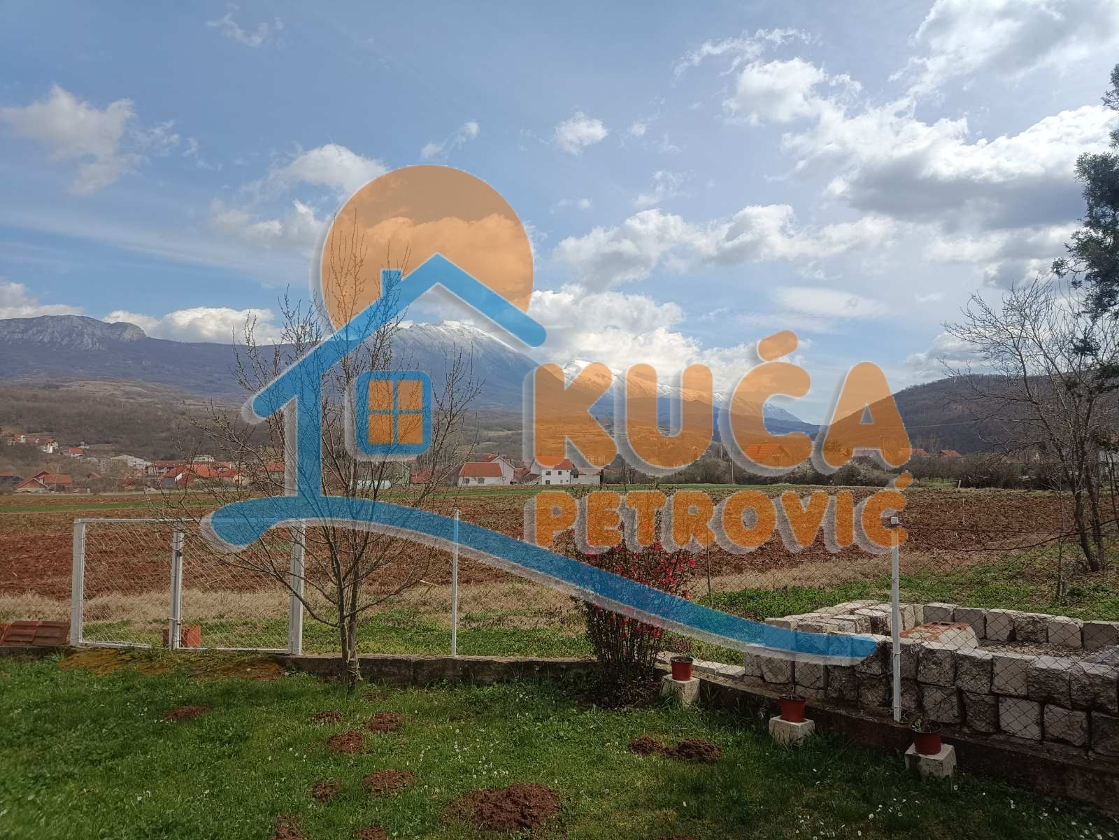 Dvosobna kuća, 121 m2, Branka Miljkovića ID: p-04159 18