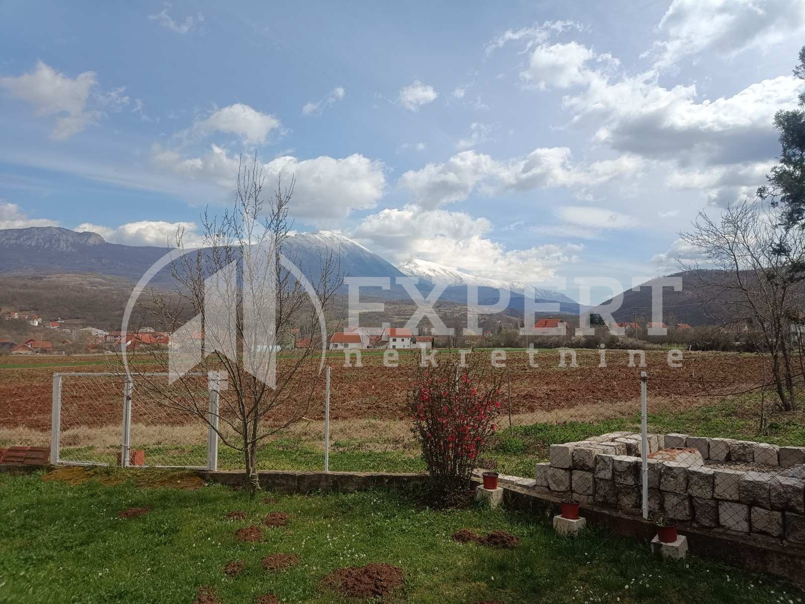 Dvosobna kuća, 121 m2, Branka Miljkovića ID: p-04159 18